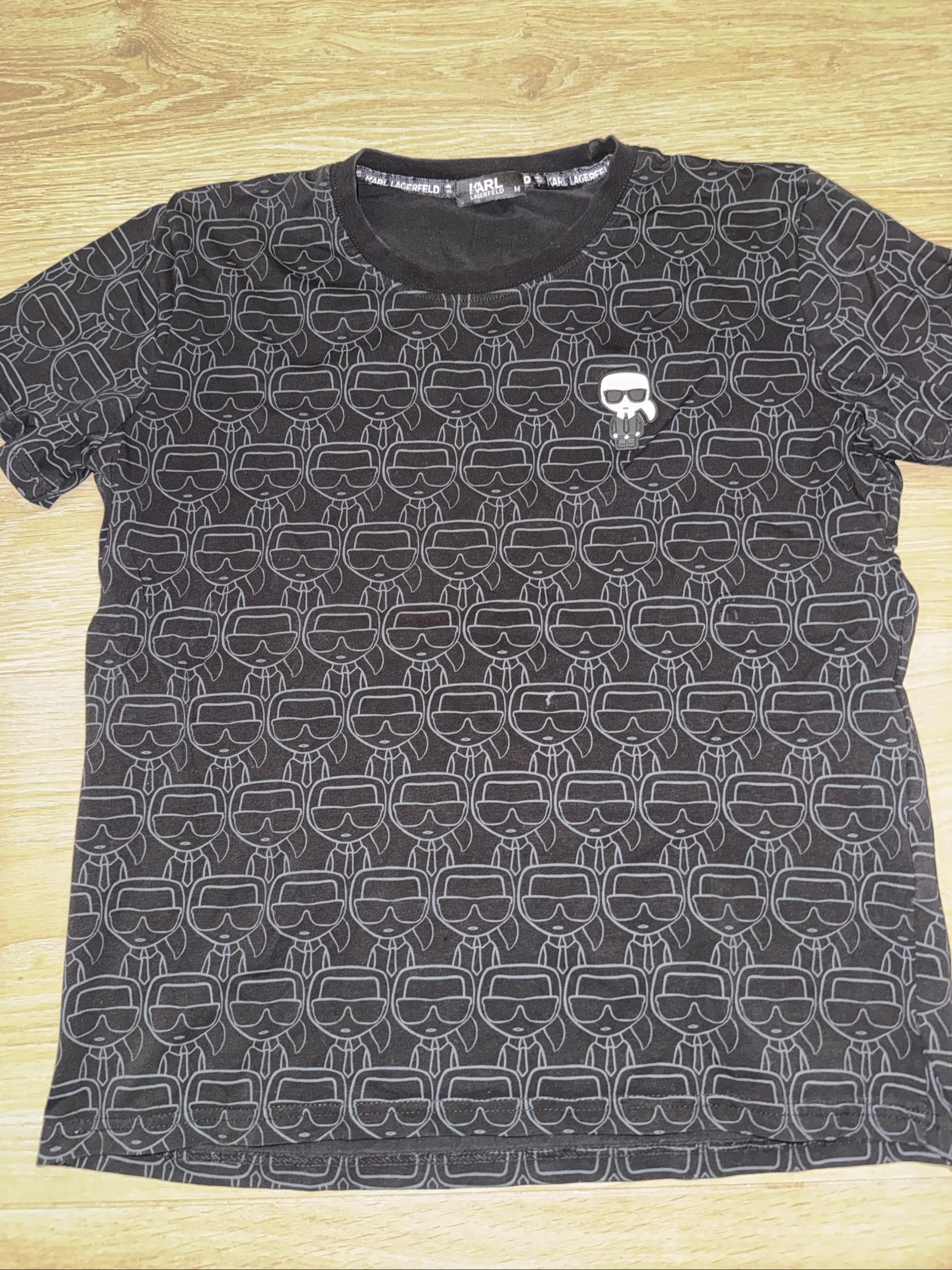Camiseta KARL LAGERFELD 